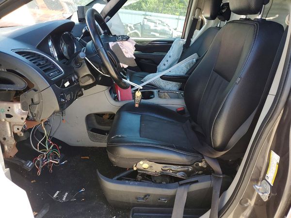 2019 DODGE GRAND CARAVAN SXT