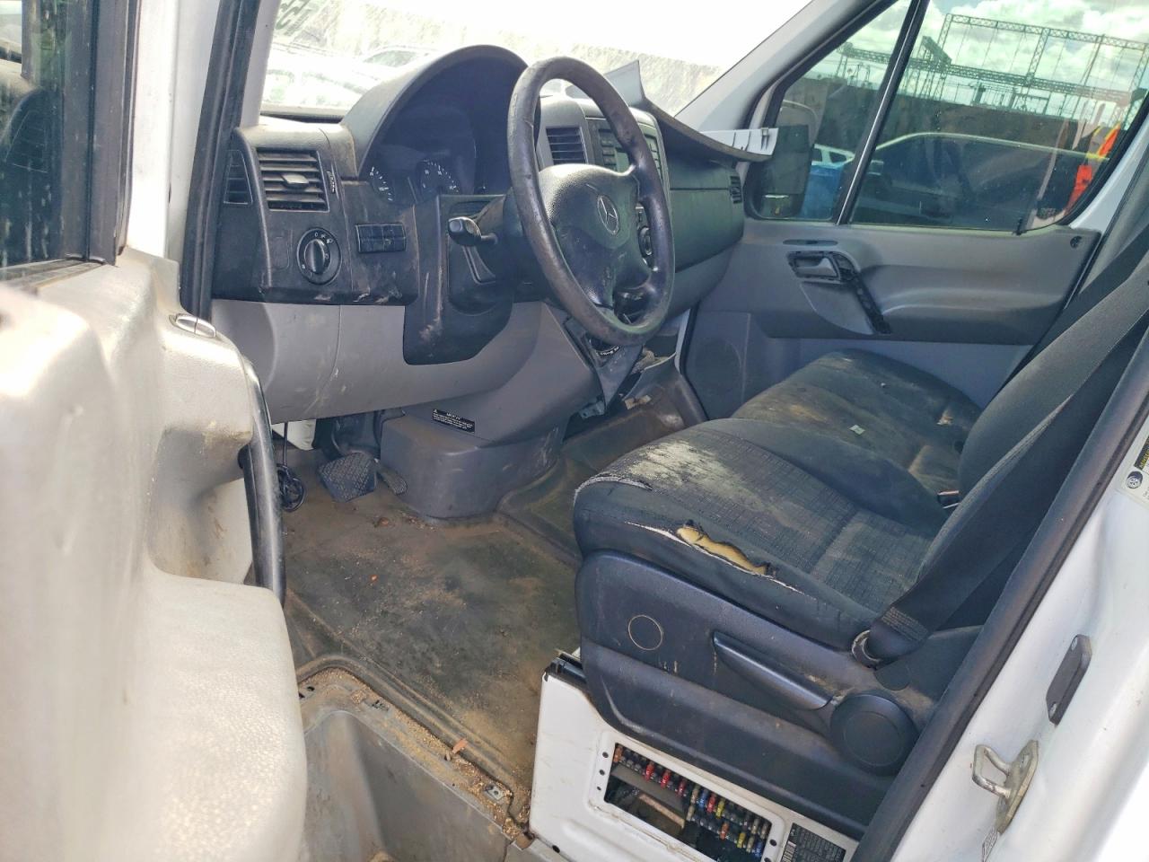 2015 MERCEDES-BENZ SPRINTER