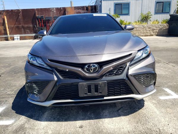 2024 TOYOTA CAMRY