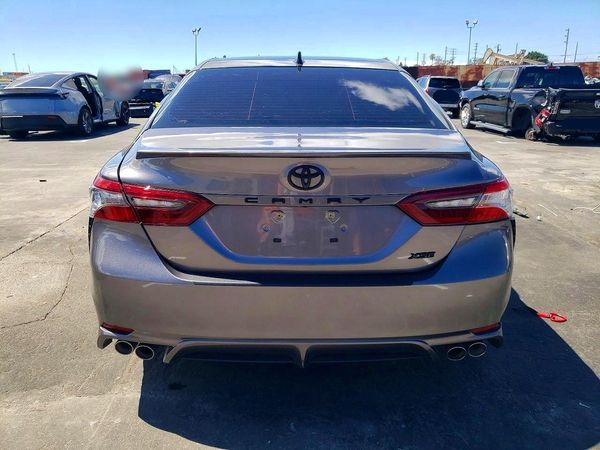 2024 TOYOTA CAMRY