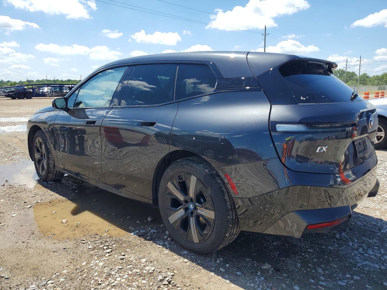 2025 BMW IX xDrive50