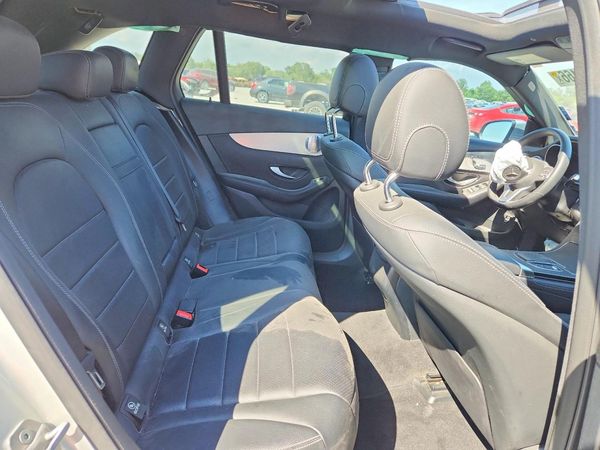 2020 MERCEDES-BENZ GLC GLC300