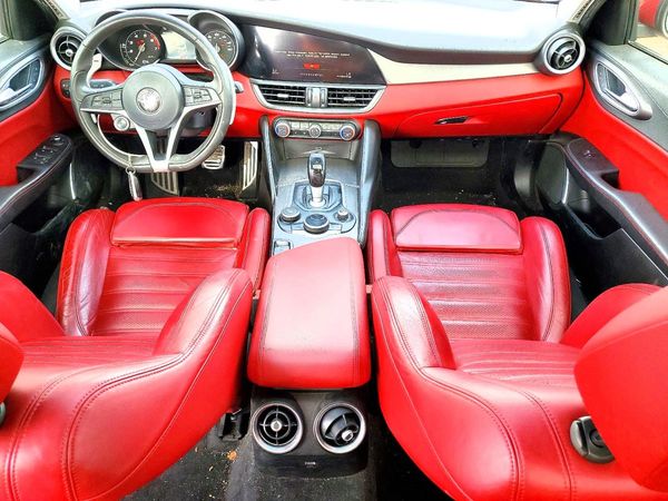 2018 ALFA ROMEO GIULIA TI RWD