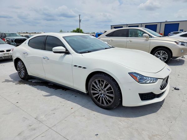 2018 MASERATI GHIBLI