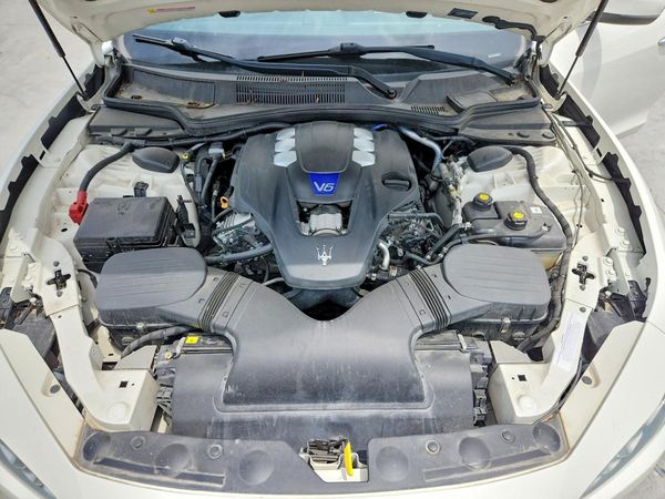 2018 MASERATI GHIBLI