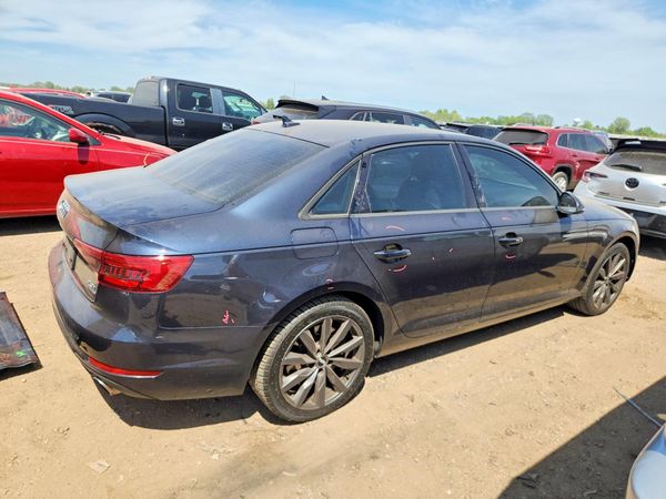 2017 AUDI A4 quattro Premium