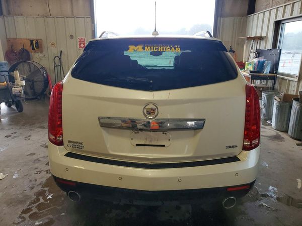 2015 CADILLAC SRX Performance