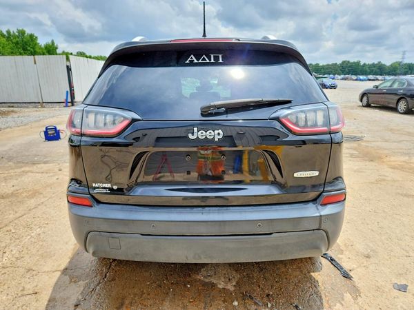 2019 JEEP CHEROKEE LATITUDE PLUS FWD