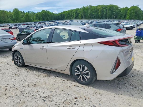 2017 TOYOTA PRIUS Three/Four/Four Adv