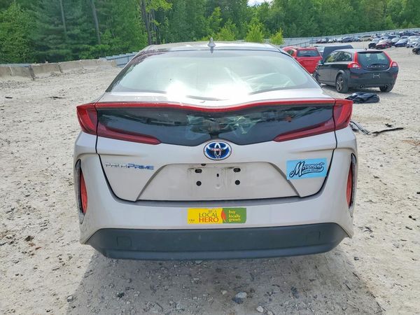 2017 TOYOTA PRIUS Three/Four/Four Adv