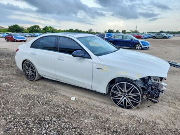 2026 MERCEDES-BENZ C AMG C43