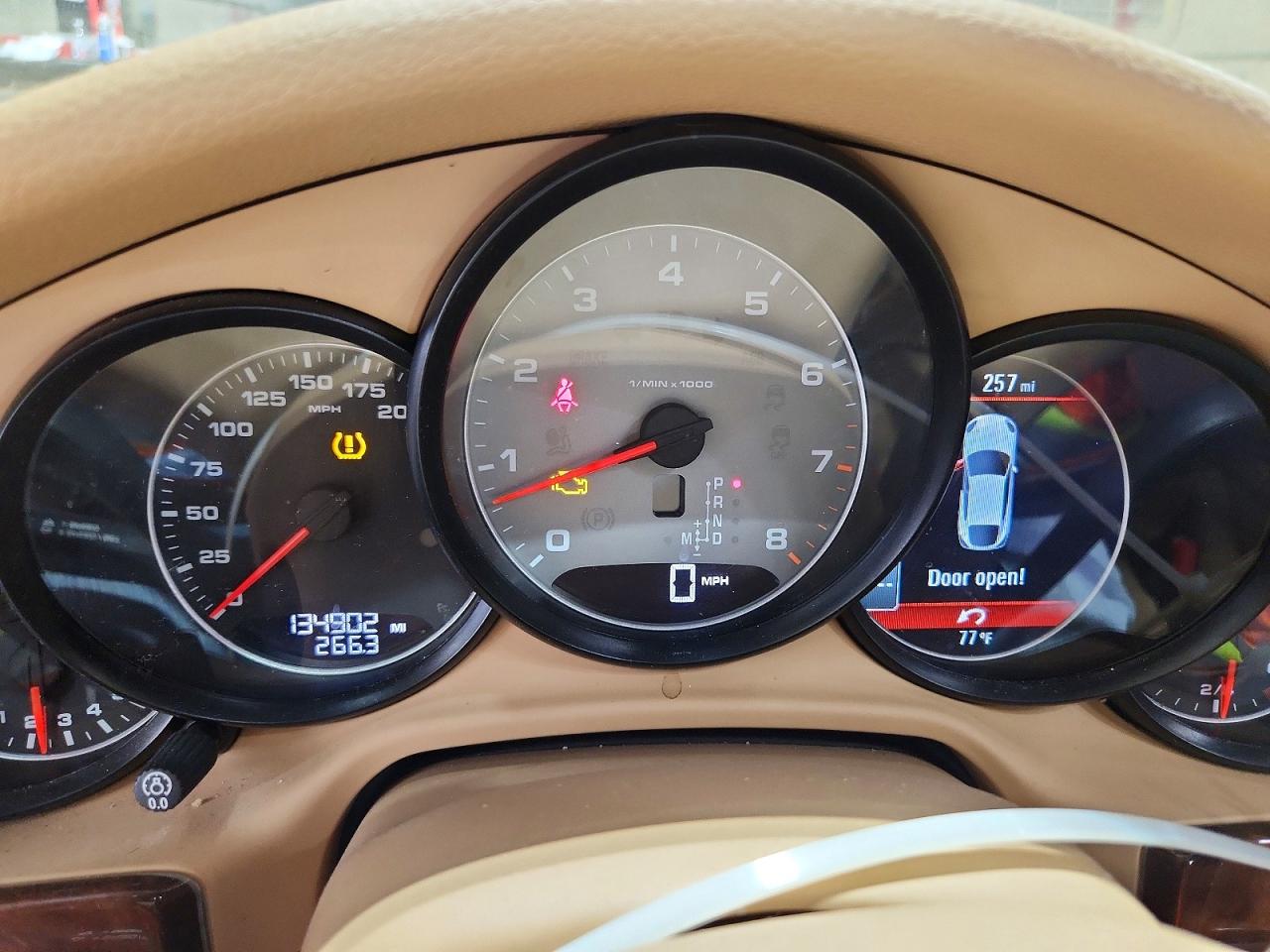 2012 PORSCHE PANAMERA S (2WD), 4S (4WD)