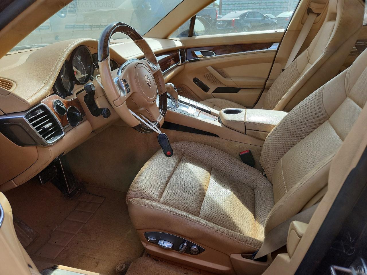 2012 PORSCHE PANAMERA S (2WD), 4S (4WD)