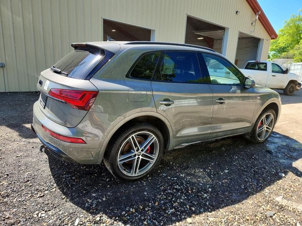 2024 AUDI Q5 E