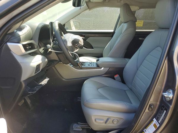 2025 TOYOTA HIGHLANDER
