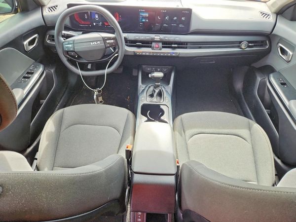 2025 KIA K4 LX, LXS