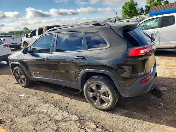 2016 JEEP CHEROKEE LATITUDE 4X4