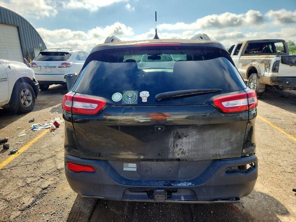 2016 JEEP CHEROKEE LATITUDE 4X4