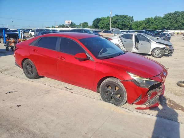 2021 HYUNDAI ELANTRA SEL