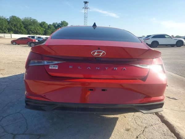 2021 HYUNDAI ELANTRA SEL