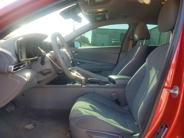 2021 HYUNDAI ELANTRA SEL