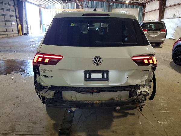 2021 VOLKSWAGEN TIGUAN