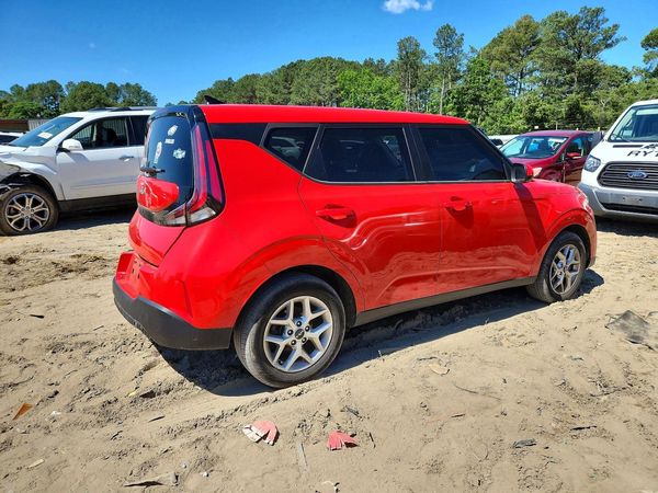 2025 KIA SOUL LX, S