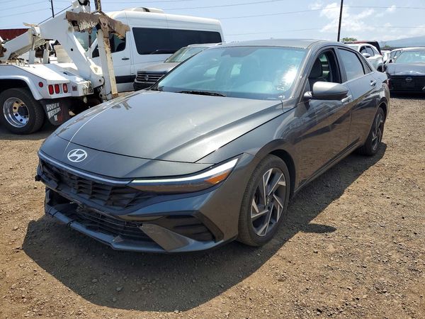 2024 HYUNDAI ELANTRA Limited
