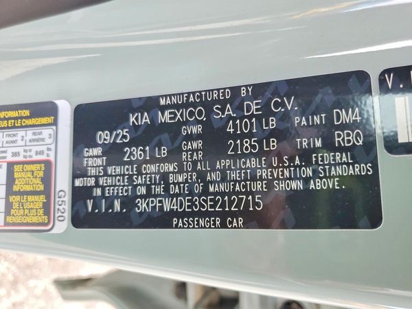 2025 KIA K4 GT-Line