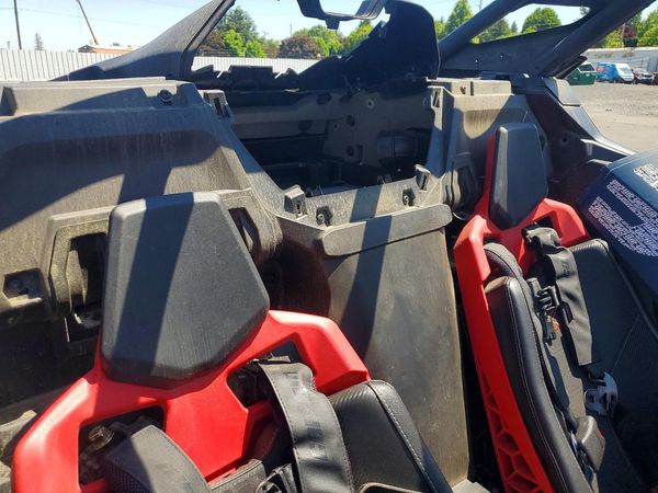 2025 CAN-AM MAVERICK R