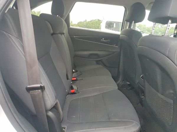 2020 KIA SORENTO L, LX, S