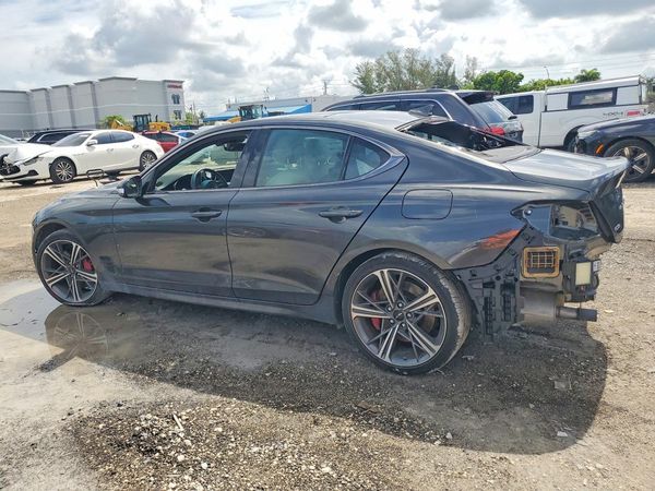 2025 GENESIS G70
