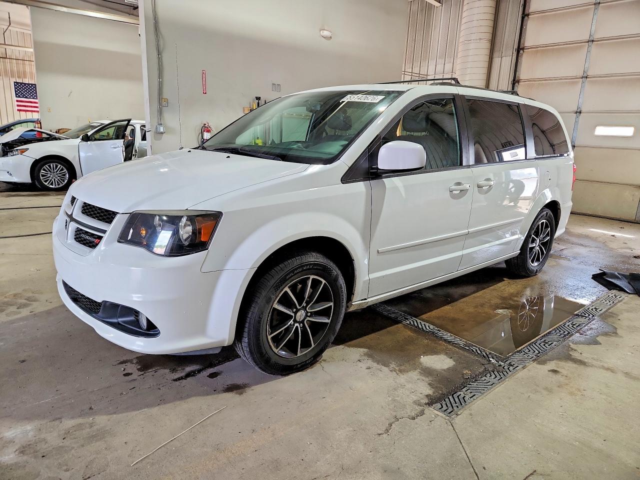 2017 DODGE GRAND CARAVAN GT