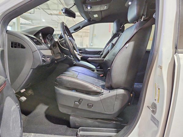 2017 DODGE GRAND CARAVAN GT