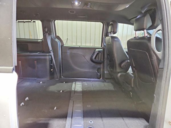 2017 DODGE GRAND CARAVAN GT