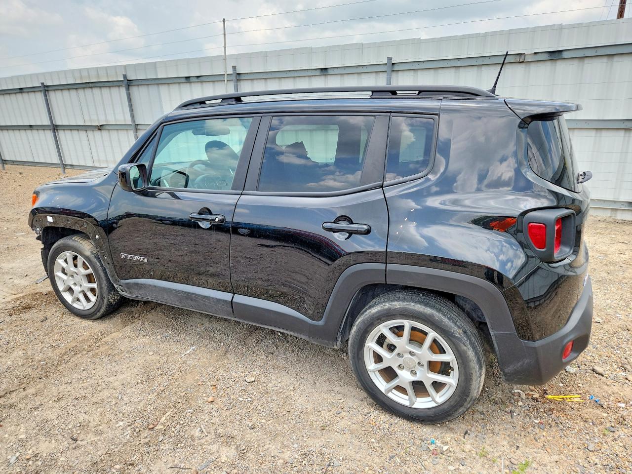 2021 JEEP RENEGADE LATITUDE 4X2