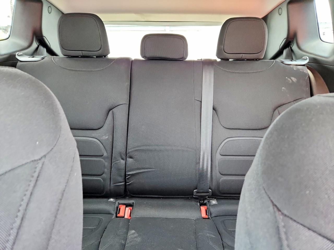 2021 JEEP RENEGADE LATITUDE 4X2