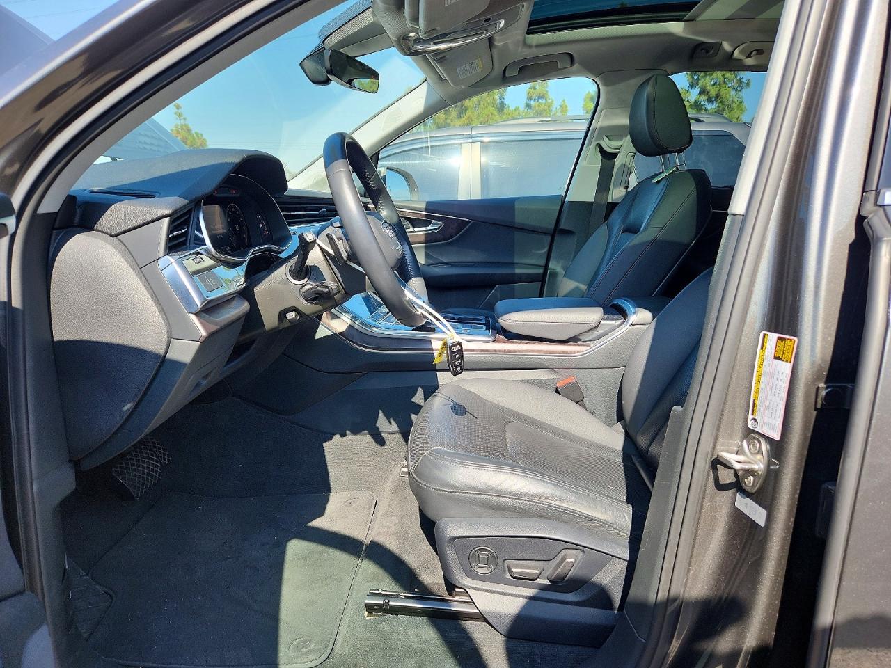 2020 AUDI Q7 quattro Premium Plus