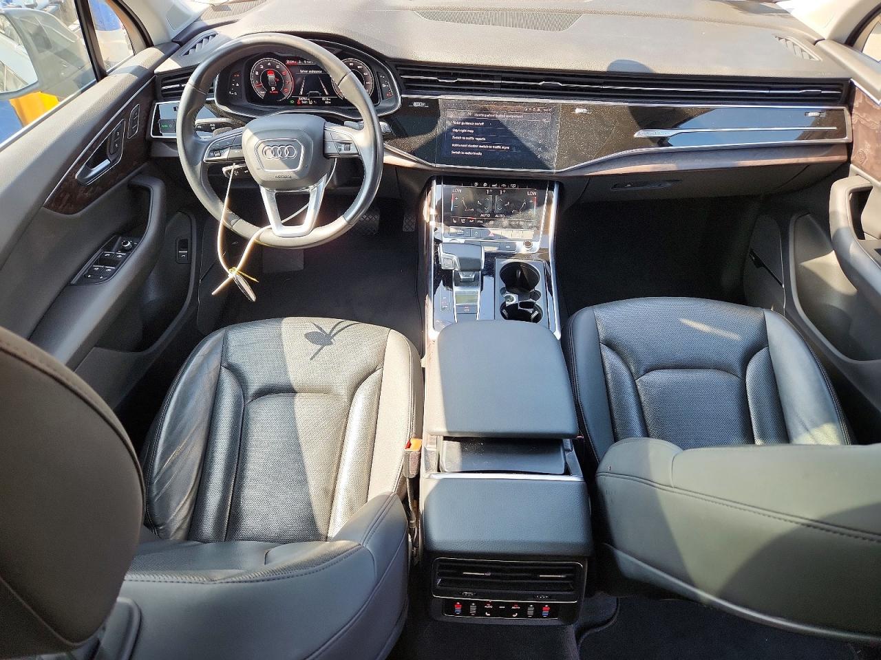 2020 AUDI Q7 quattro Premium Plus