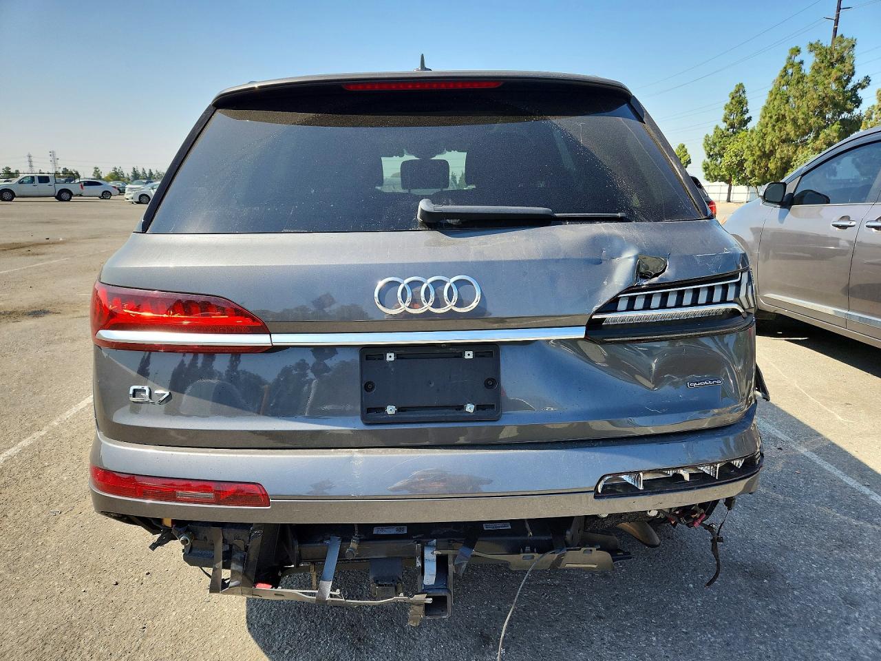 2020 AUDI Q7 quattro Premium Plus