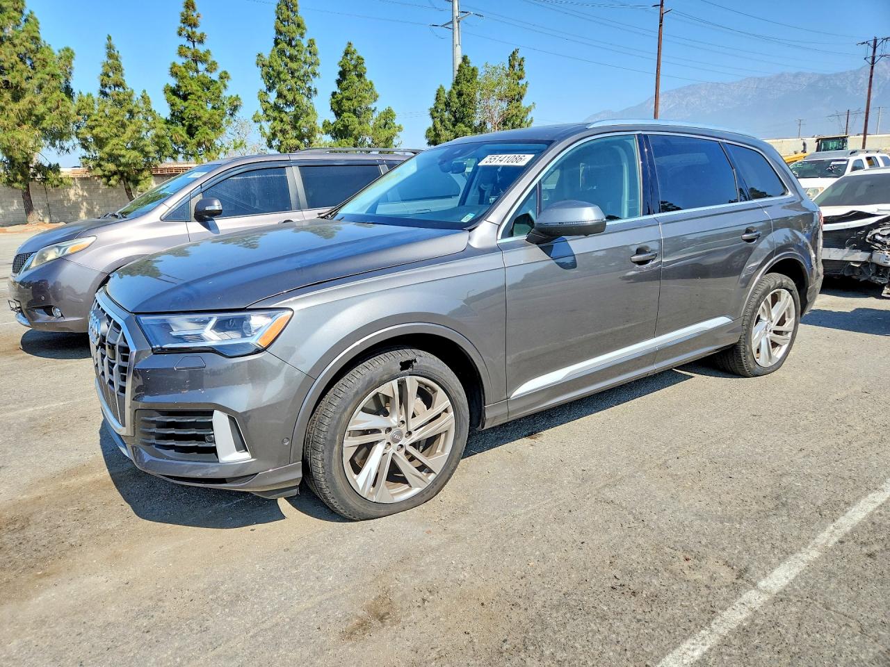 2020 AUDI Q7 quattro Premium Plus