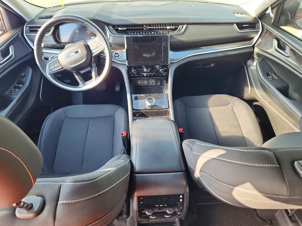 2022 JEEP GRAND CHEROKEE L LAREDO 4X4