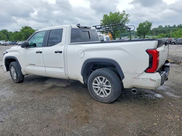 2025 TOYOTA TUNDRA SR5