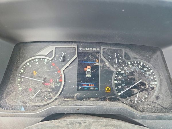 2025 TOYOTA TUNDRA SR5