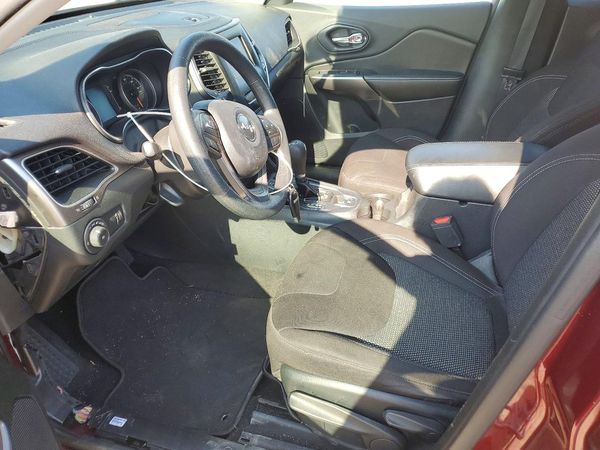 2019 JEEP CHEROKEE LATITUDE FWD