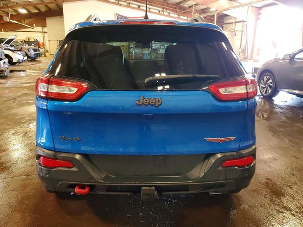 2018 JEEP CHEROKEE TRAILHAWK 4X4