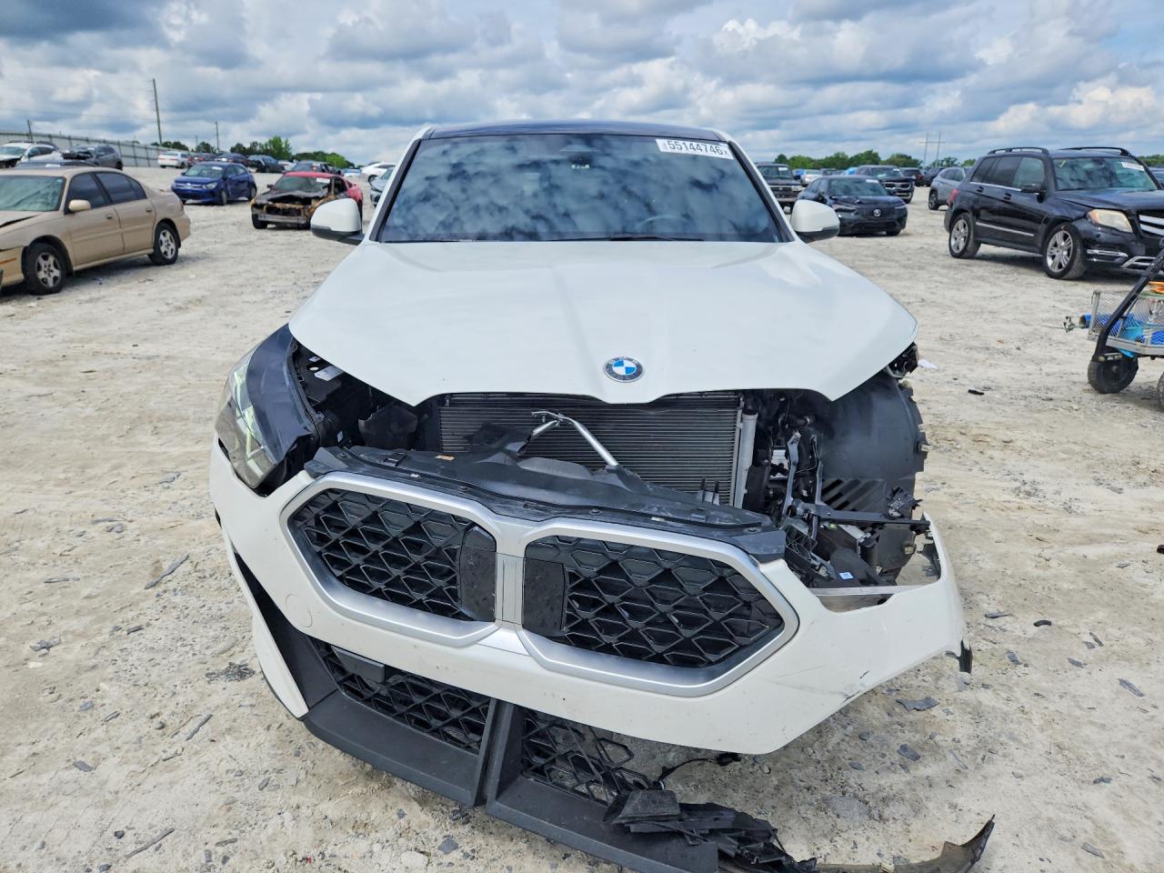 2025 BMW X2 xDrive28i