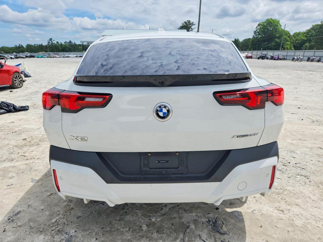 2025 BMW X2 xDrive28i