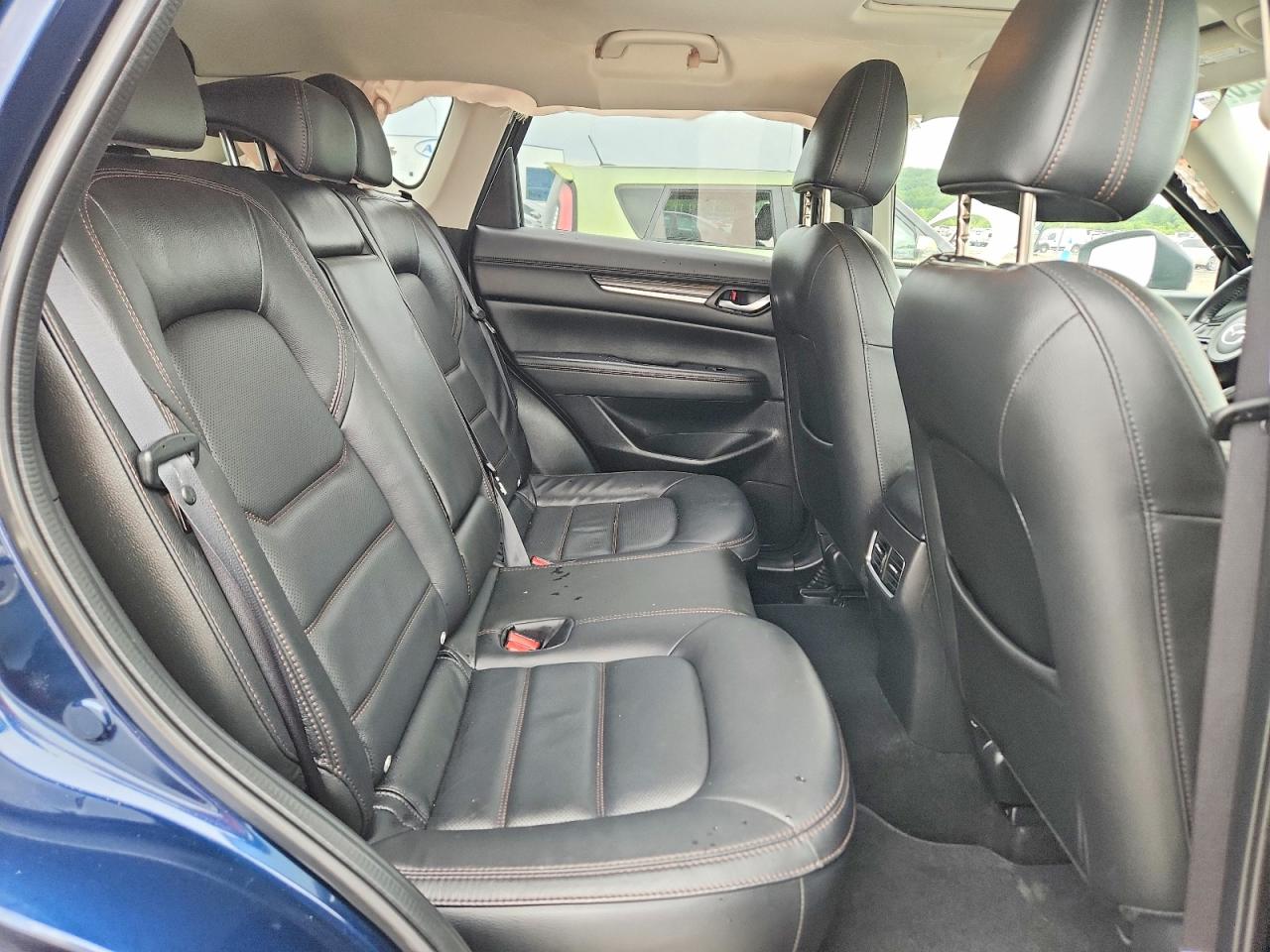 2023 MAZDA CX-5 Premium Package