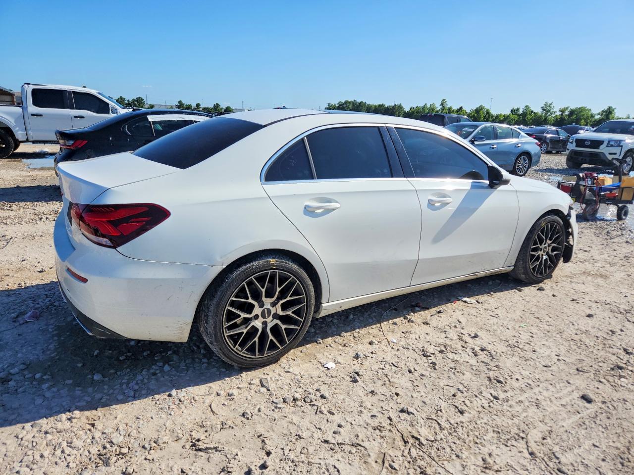 2020 MERCEDES-BENZ A A220